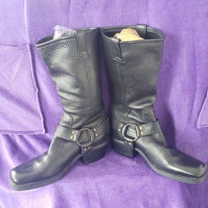 BCB GIRLS  8   Pebbled black Leather Harness BOOTS